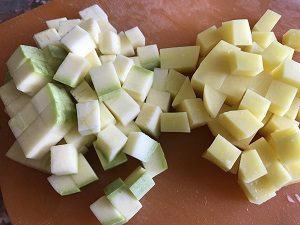 овощное рагу с картошкой и кабачком